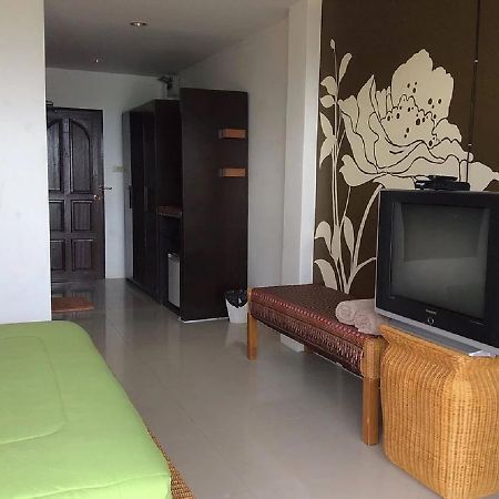 Rockwell Boutique Suites Hua Thanon  Exteriör bild