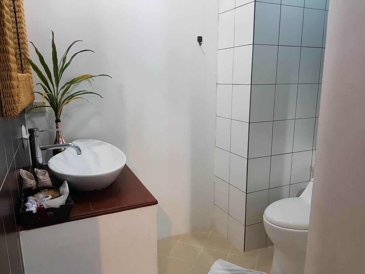 Rockwell Boutique Suites Hua Thanon  Exteriör bild