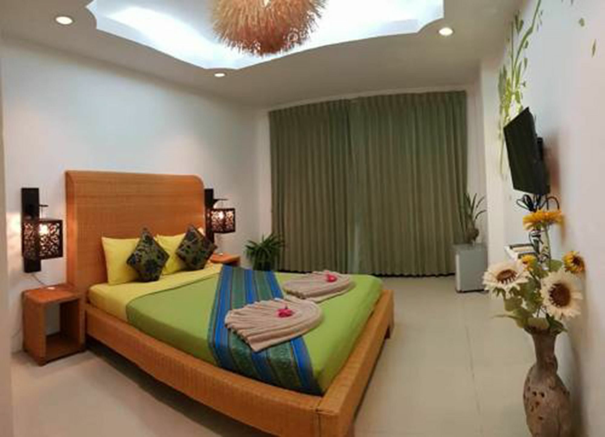 Rockwell Boutique Suites Hua Thanon  Exteriör bild